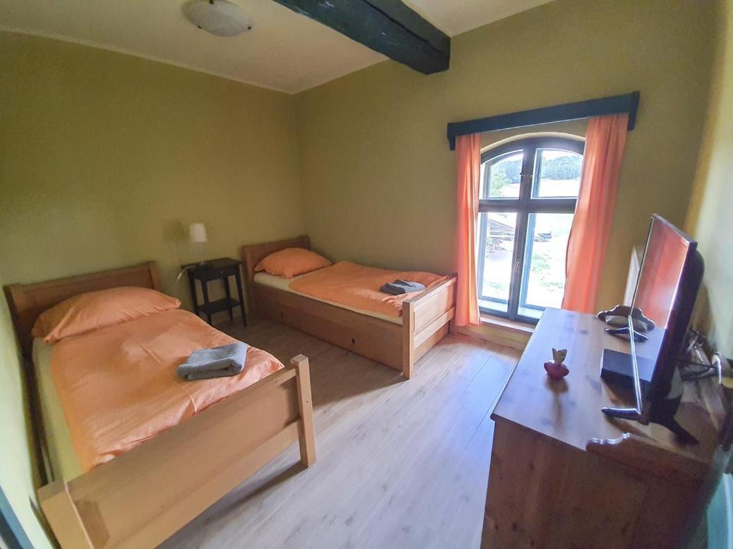 Na Kopecku Ad 1795 - Penzion S Restauraci A Wellness V Podkrkonosi Dvůr Králové nad Labem Buitenkant foto
