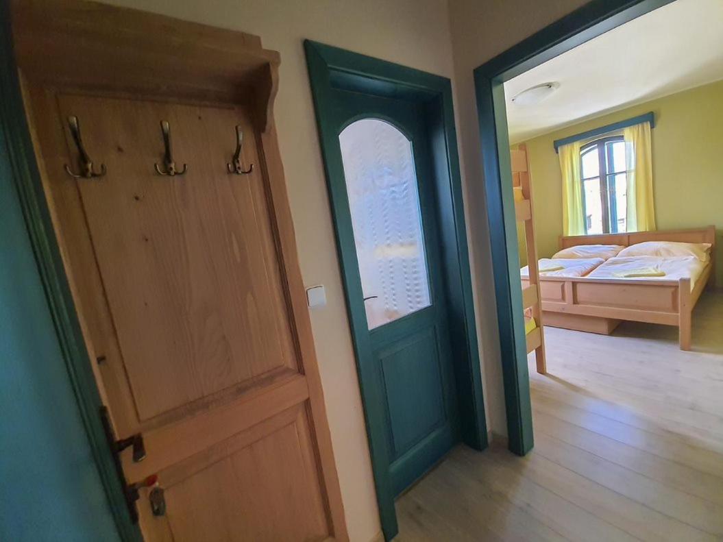 Na Kopecku Ad 1795 - Penzion S Restauraci A Wellness V Podkrkonosi Dvůr Králové nad Labem Buitenkant foto