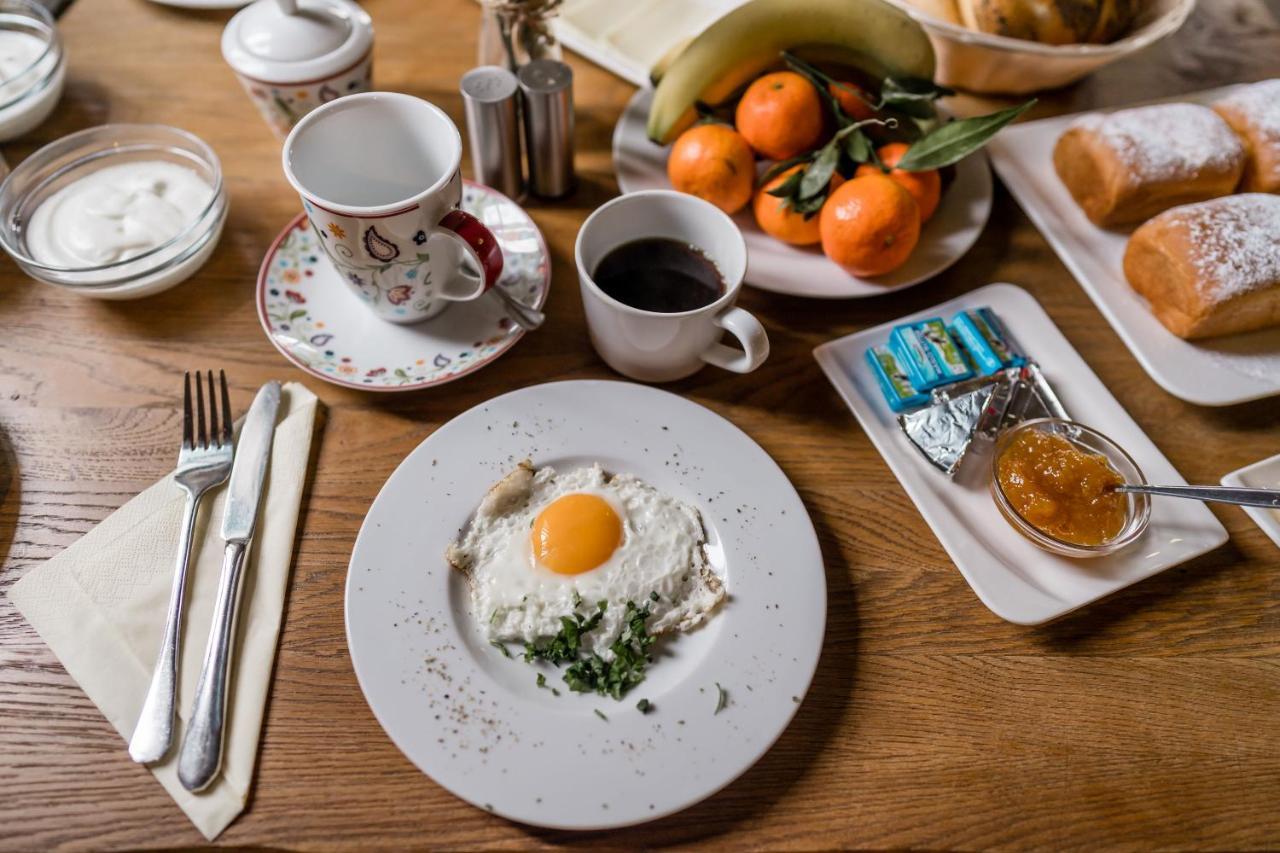 Na Kopecku Ad 1795 - Penzion S Restauraci A Wellness V Podkrkonosi Dvůr Králové nad Labem Buitenkant foto